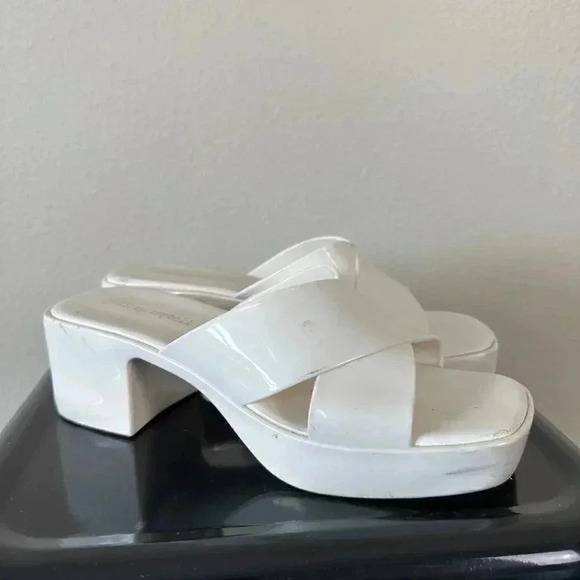 Jeffrey Campbell Platform Bubblegum Mule Sandals Cream Shiny Size 8 - Picture 2 of 11